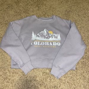 colorado rocky mountains crop crewneck